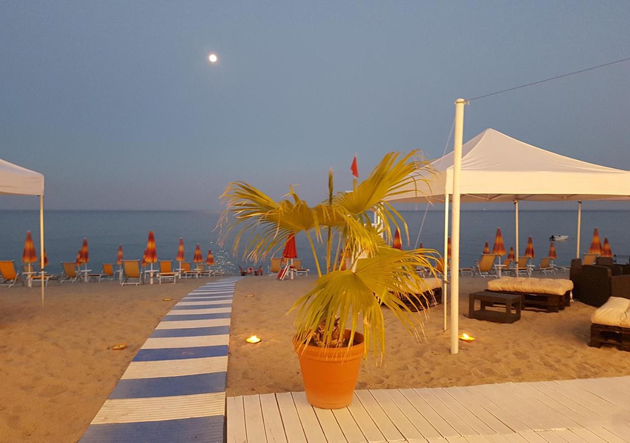 Hotel Federica Riace Marina Luaran gambar